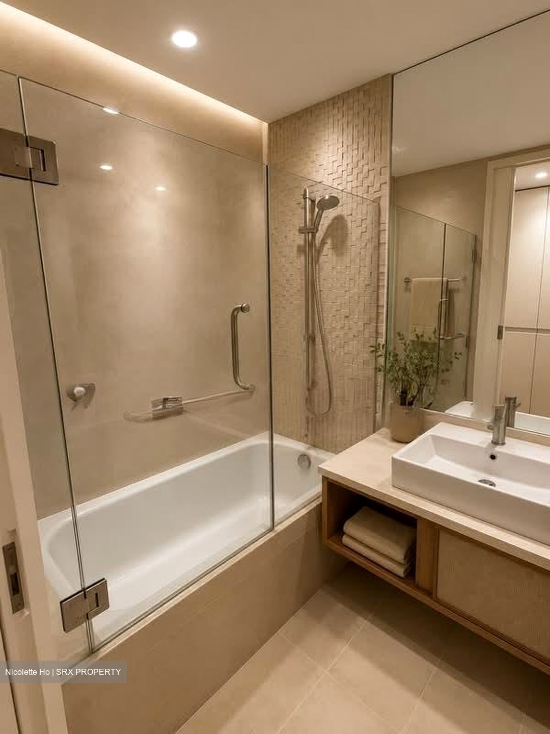 MARINE PARADE ROAD (D15), Condominium #587821301